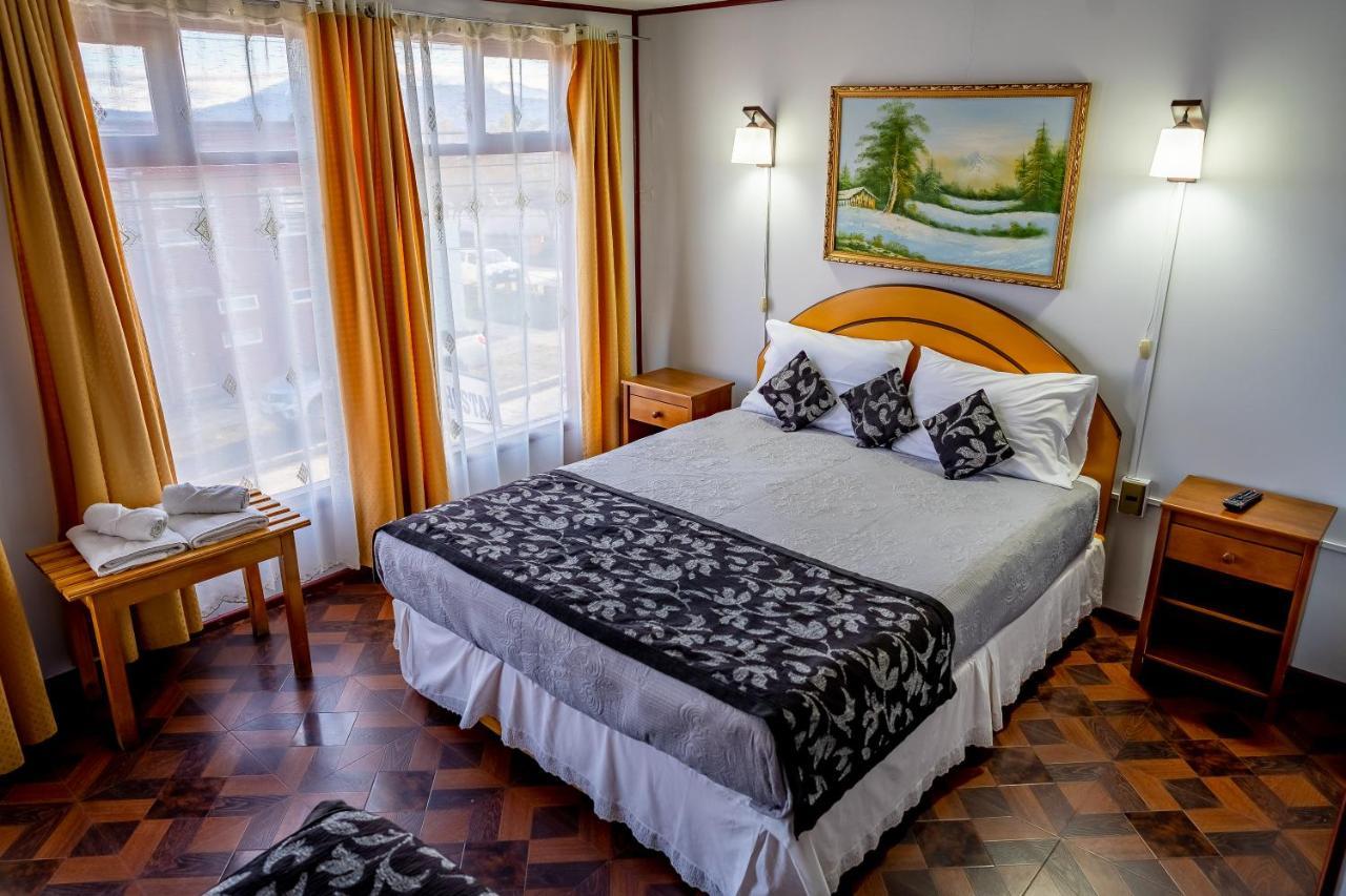 Hostal Alcazar Пуерто Наталес Екстериор снимка
