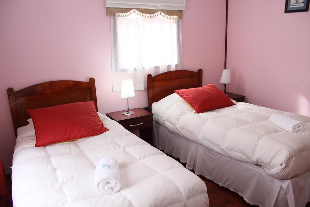 Hostal Alcazar Пуерто Наталес Екстериор снимка
