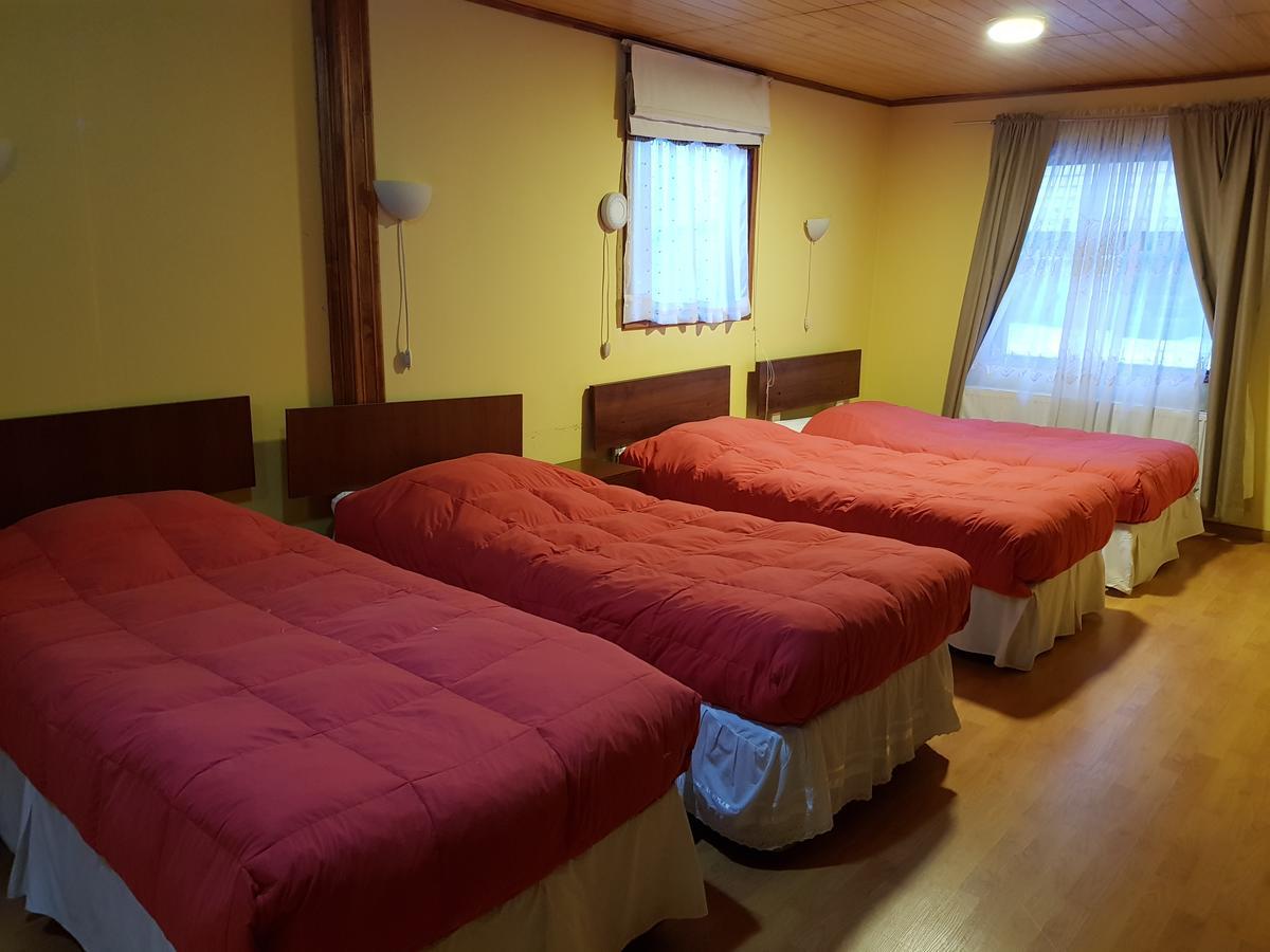 Hostal Alcazar Пуерто Наталес Екстериор снимка