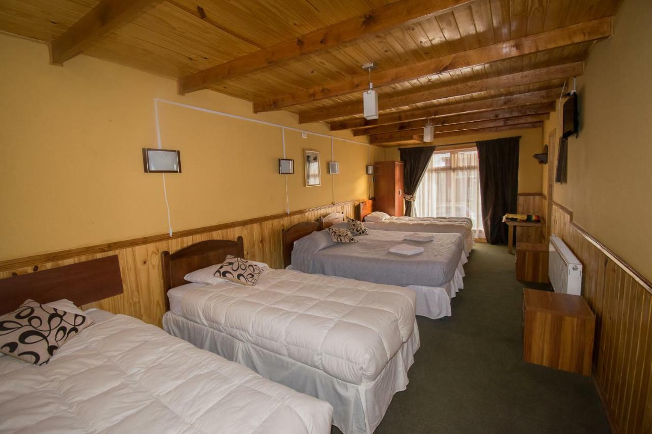 Hostal Alcazar Пуерто Наталес Екстериор снимка